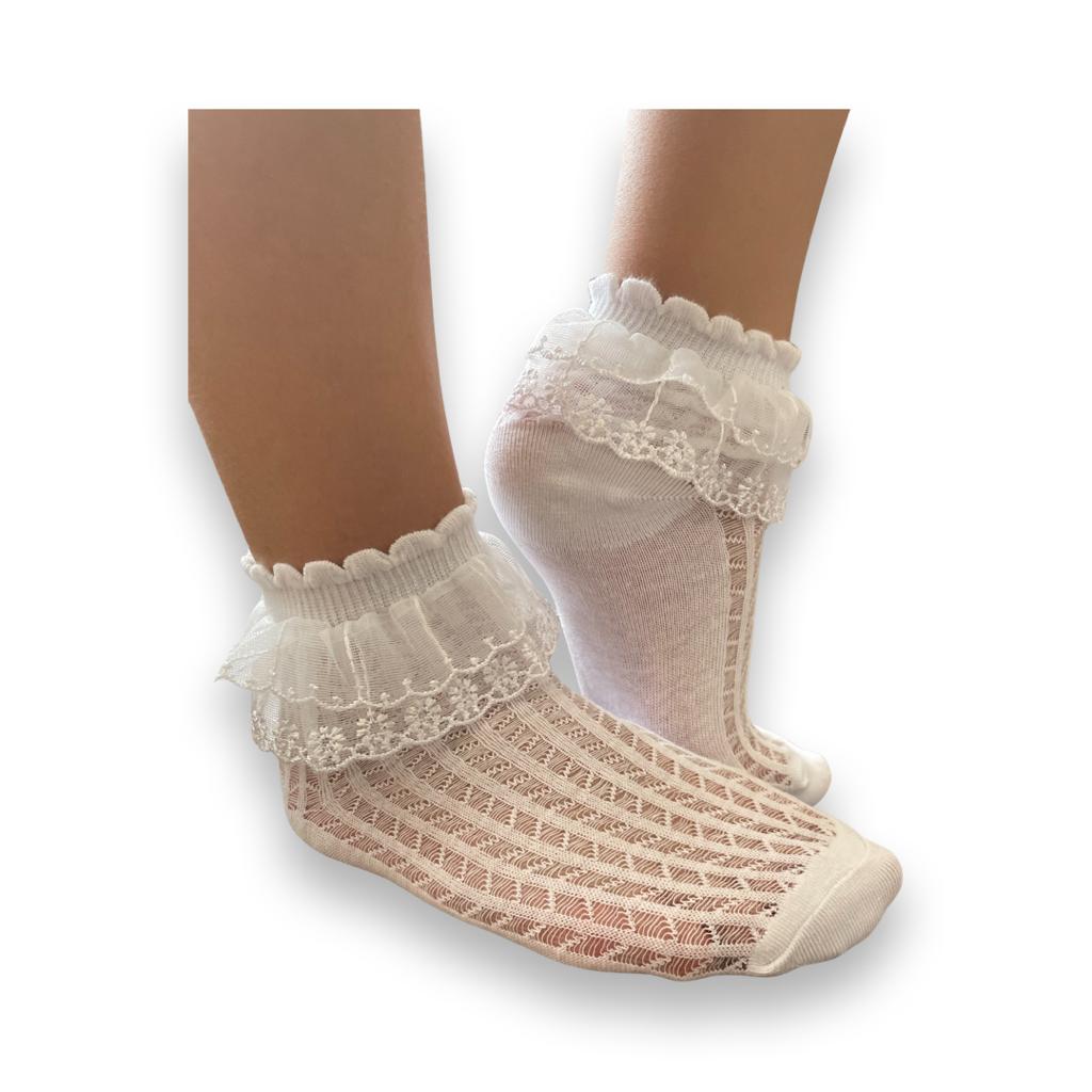 Frilly dance ankle socks with ruffle lace for girls - SaraDesign
